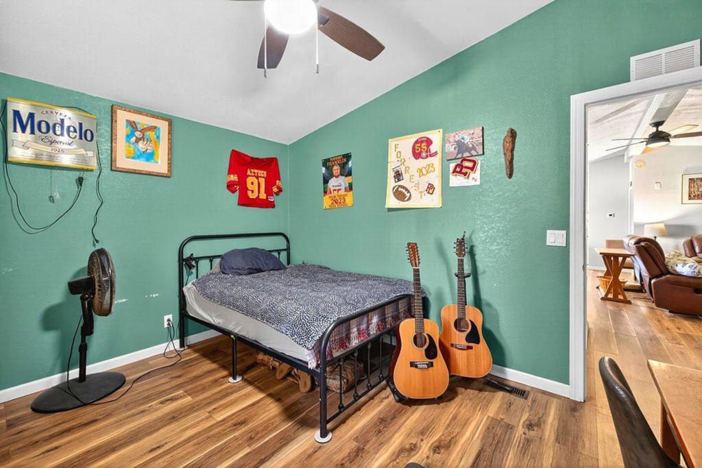 20555 Mountain View Road