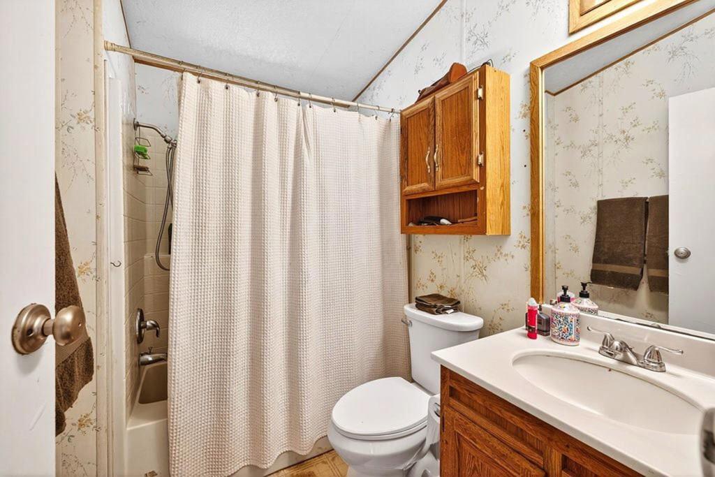 20555 Mountain View Road