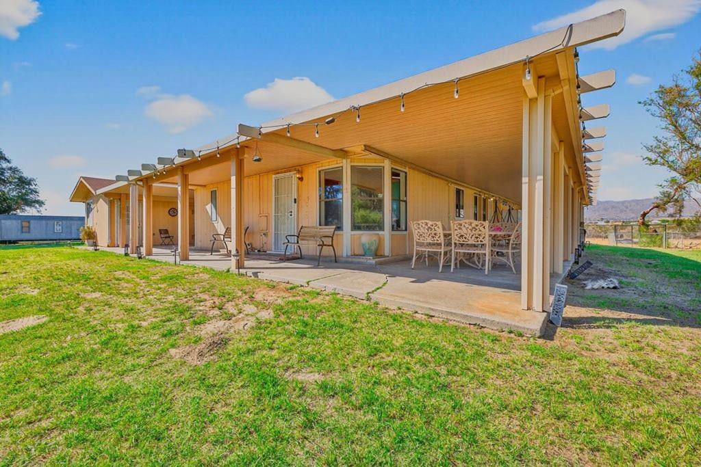 20555 Mountain View Road