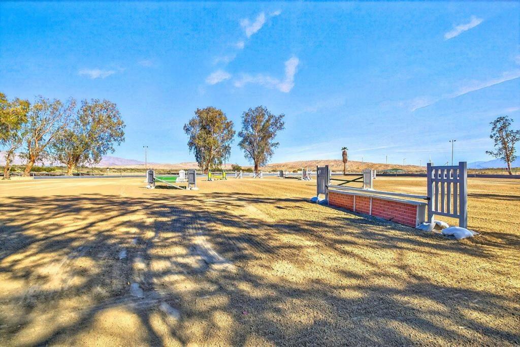 20555 Mountain View Road