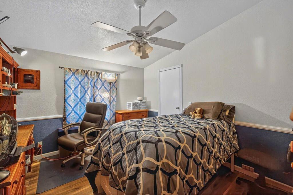 20555 Mountain View Road