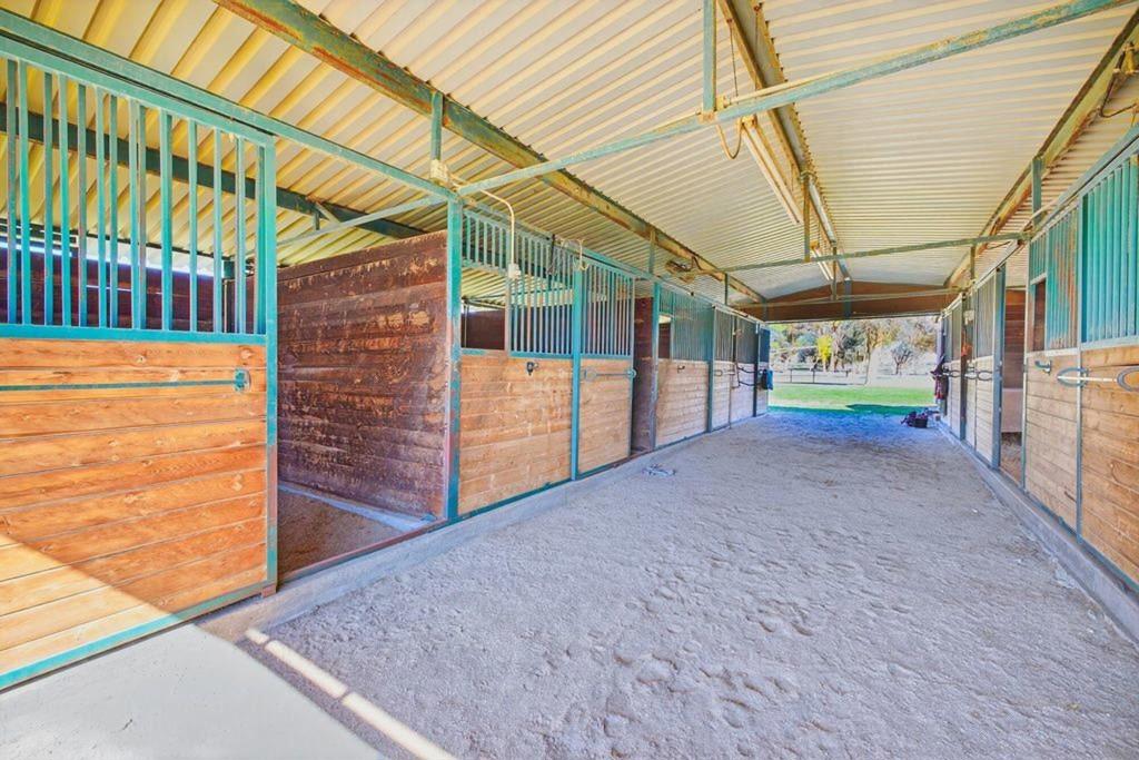 20555 Mountain View Road