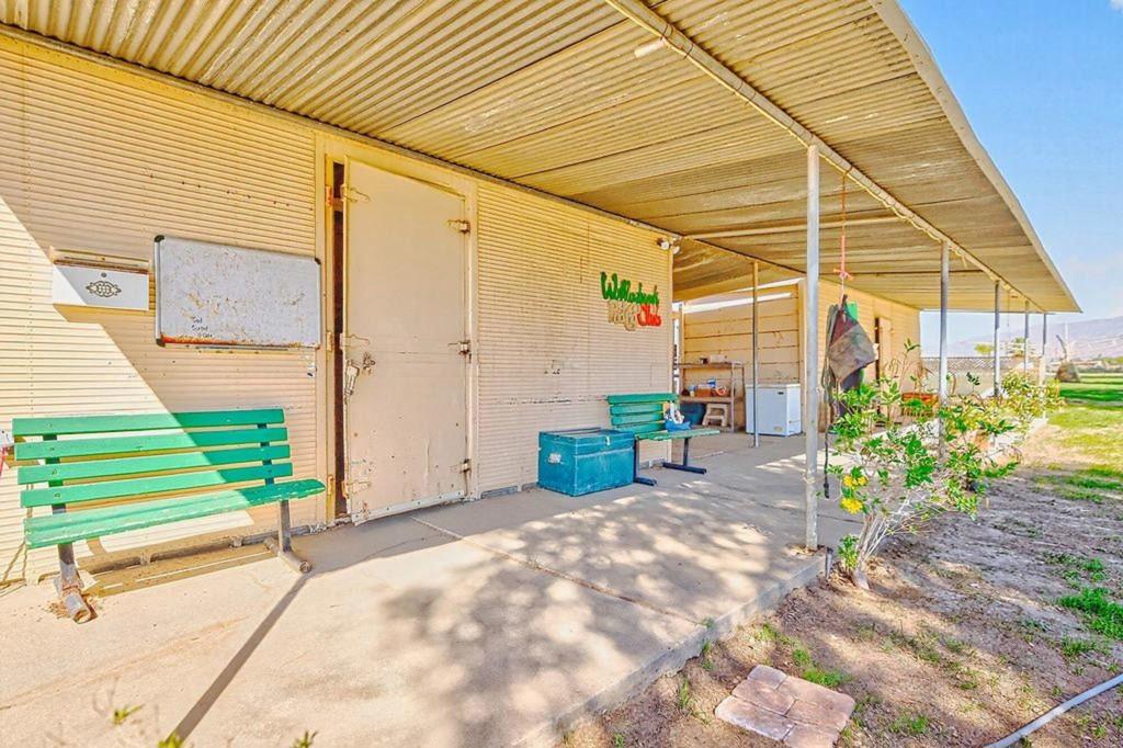 20555 Mountain View Road