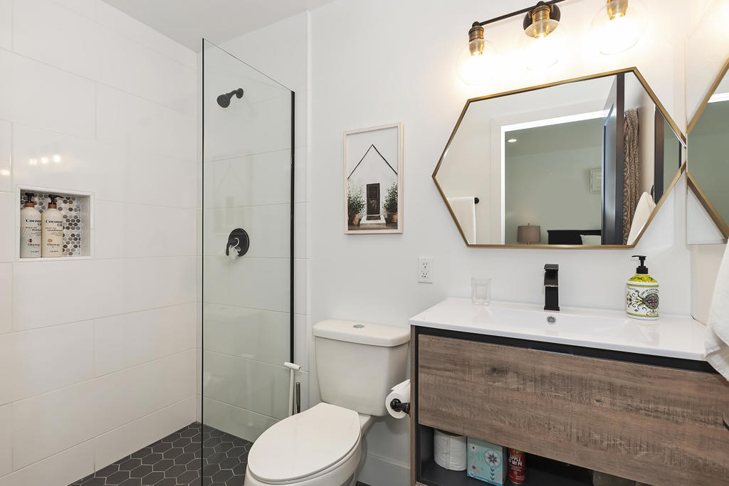 49155 Avenida Fernando