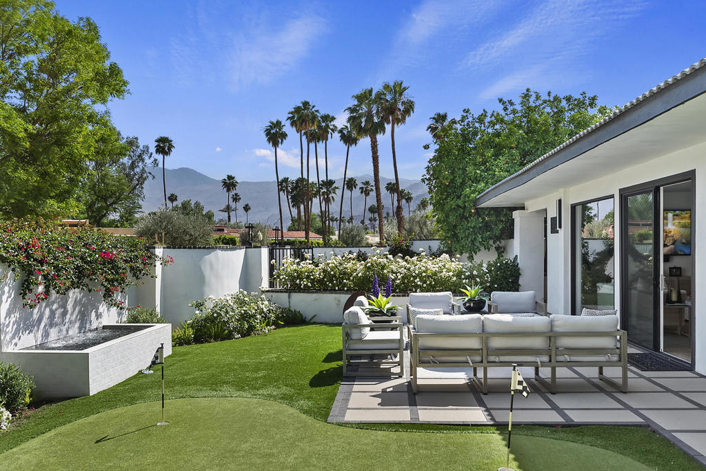 49155 Avenida Fernando