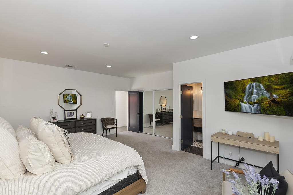 49155 Avenida Fernando