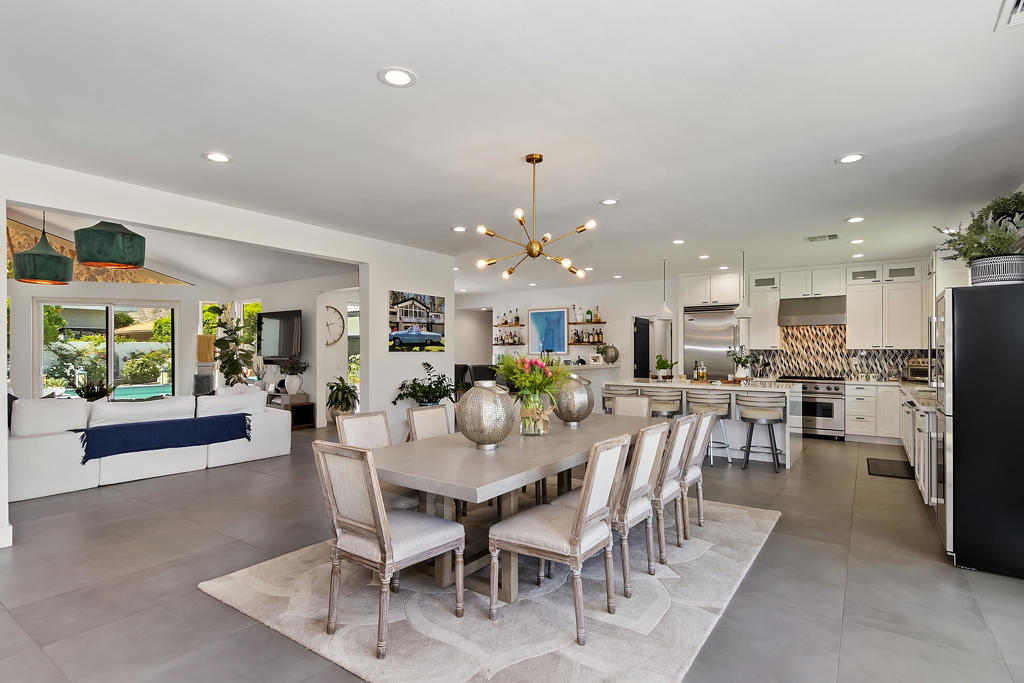 49155 Avenida Fernando