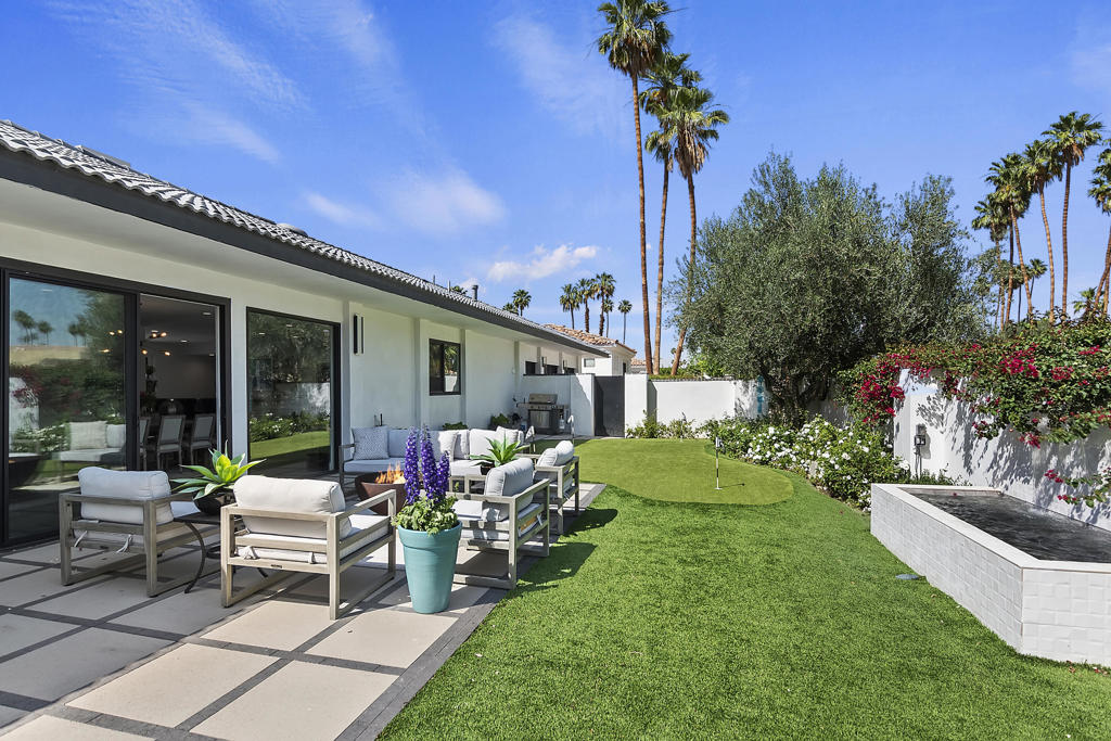 49155 Avenida Fernando
