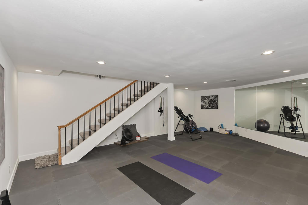 49155 Avenida Fernando
