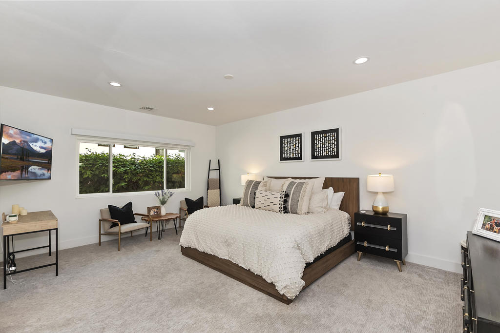49155 Avenida Fernando