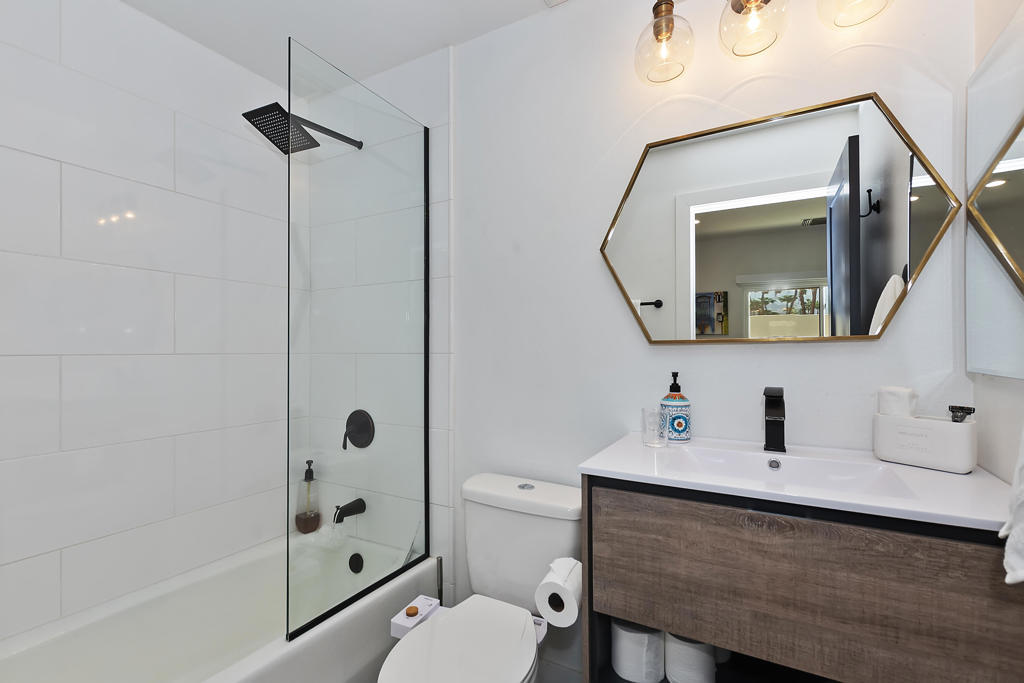 49155 Avenida Fernando
