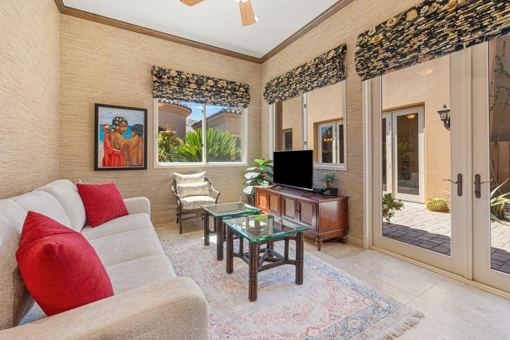 3 Sierra Vista Drive