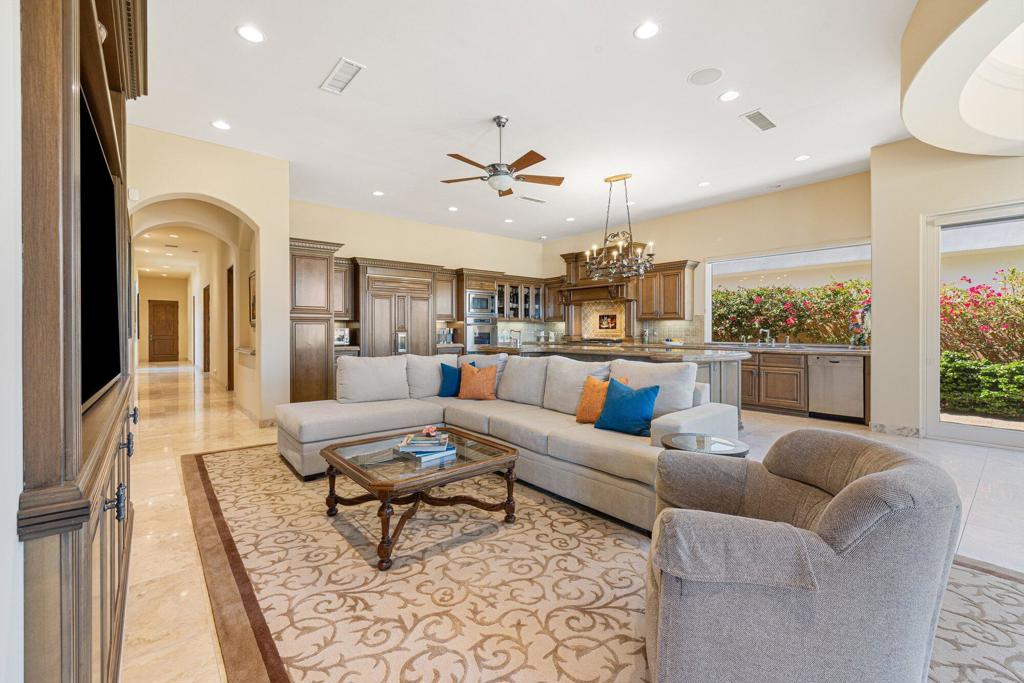 3 Sierra Vista Drive