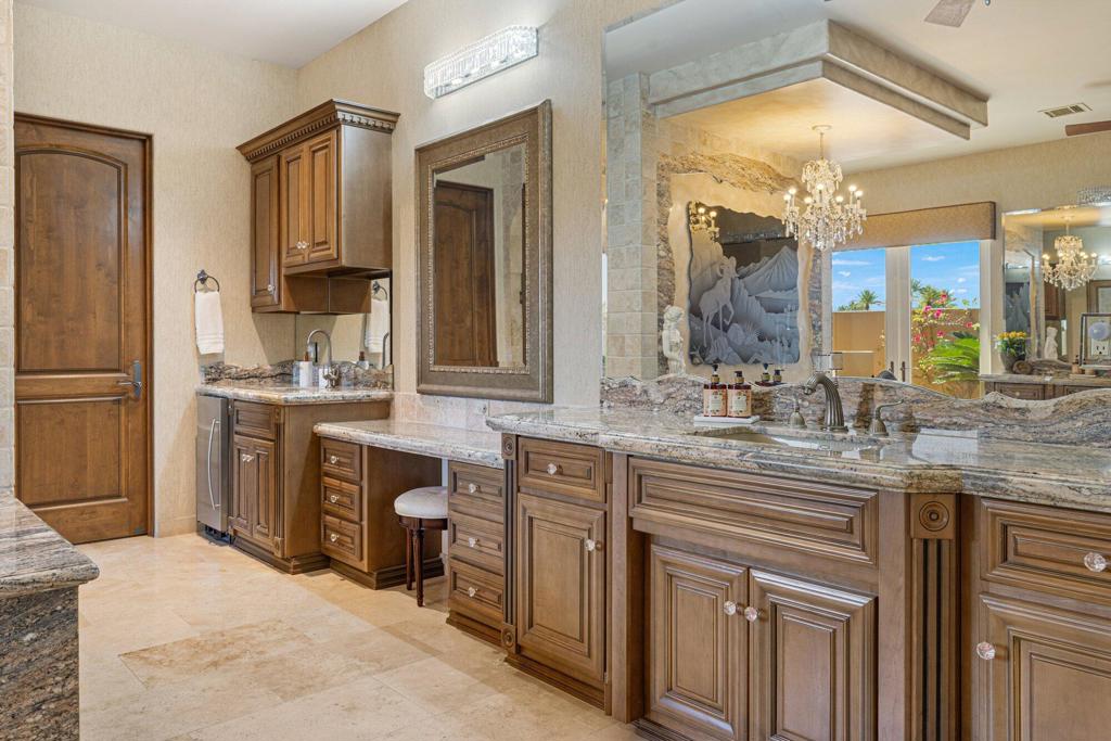 3 Sierra Vista Drive