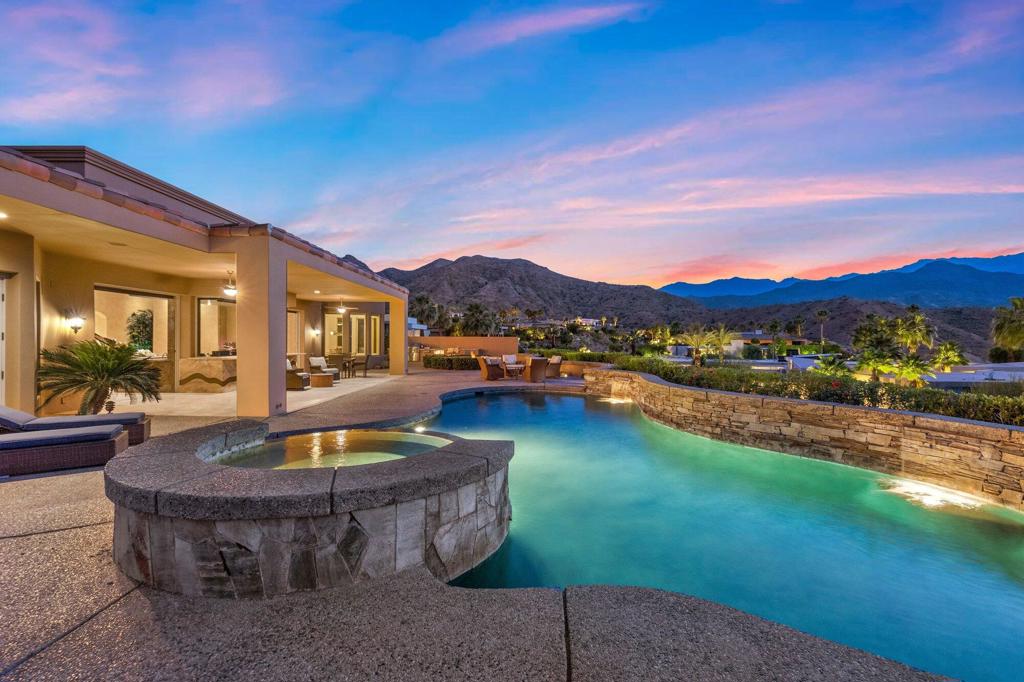 3 Sierra Vista Drive