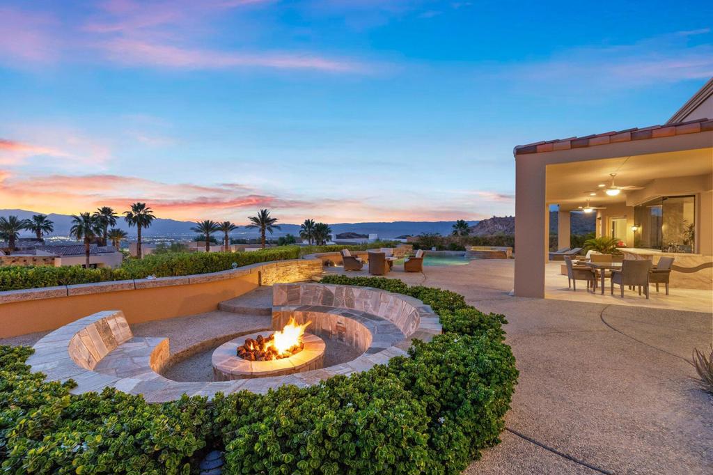3 Sierra Vista Drive