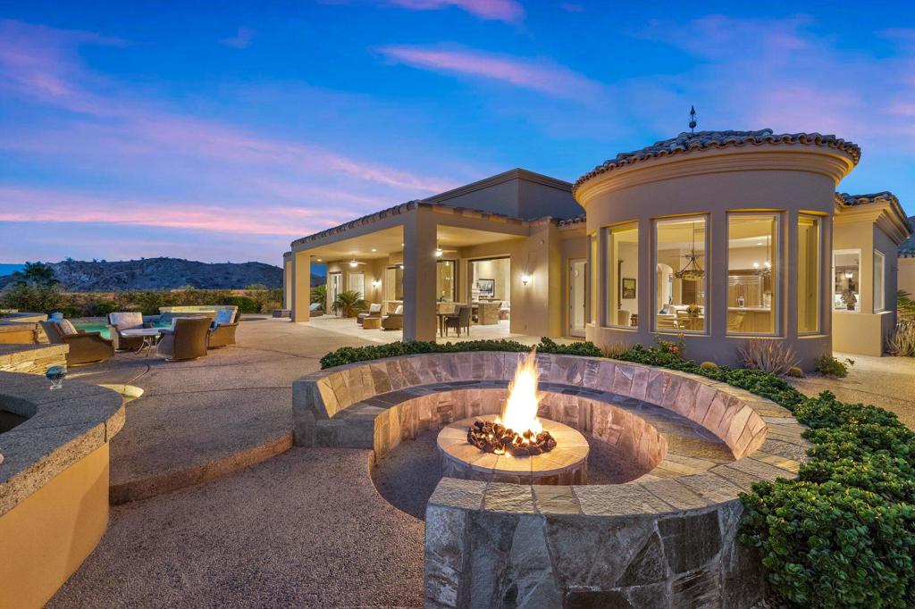 3 Sierra Vista Drive