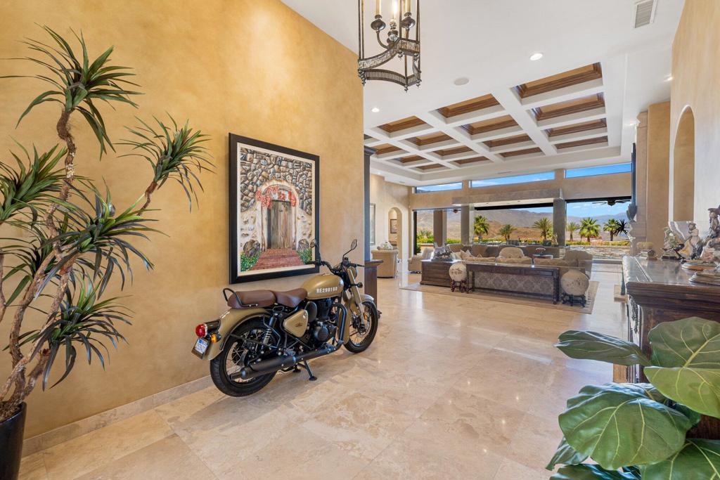 3 Sierra Vista Drive