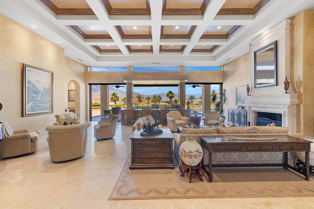 3 Sierra Vista Drive