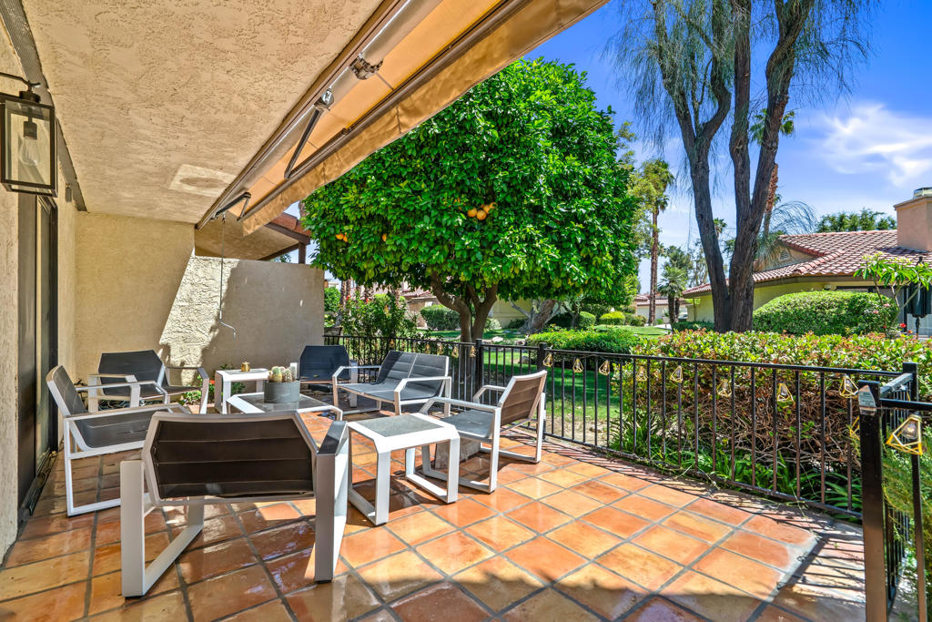510 Flower Hill Lane