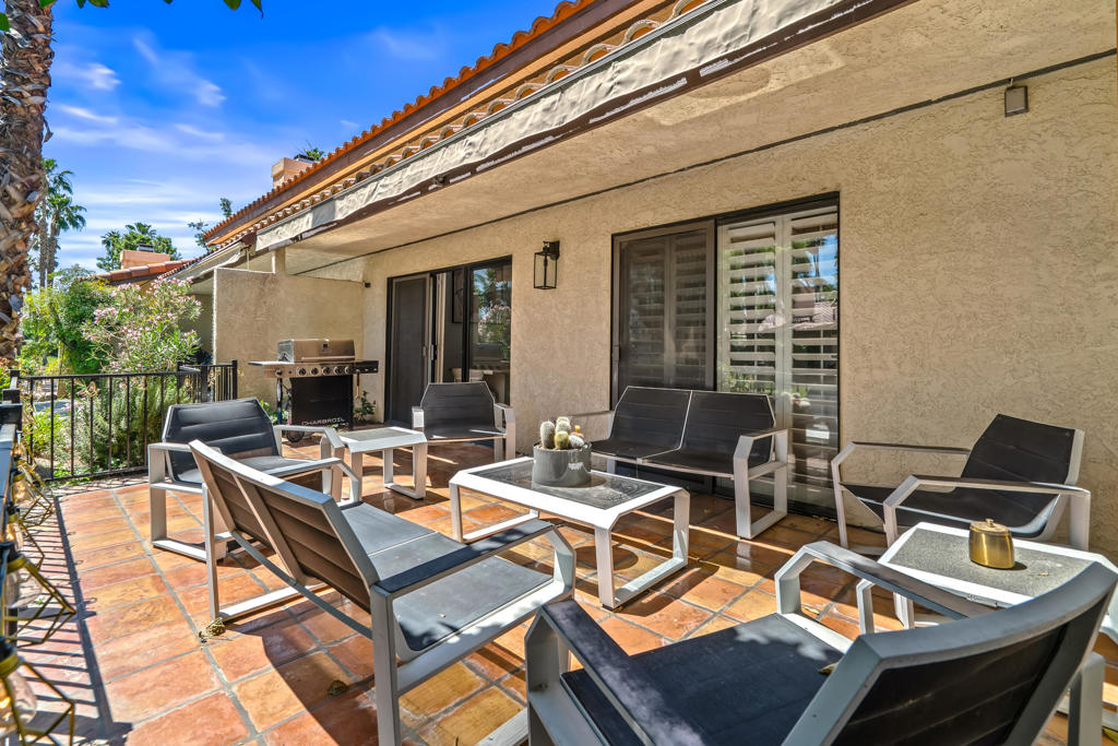 510 Flower Hill Lane