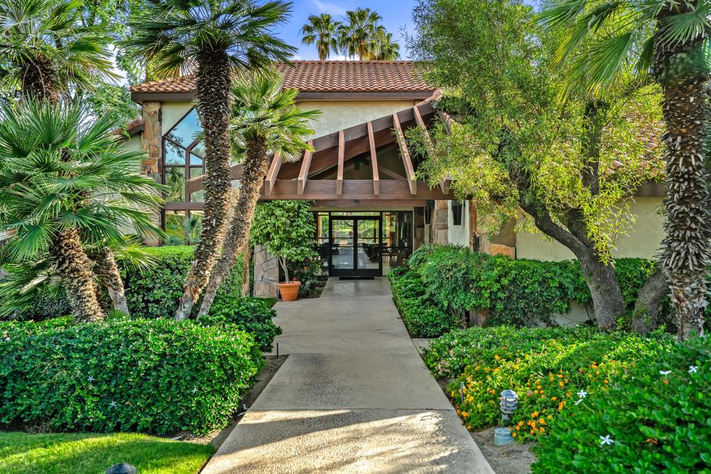 510 Flower Hill Lane