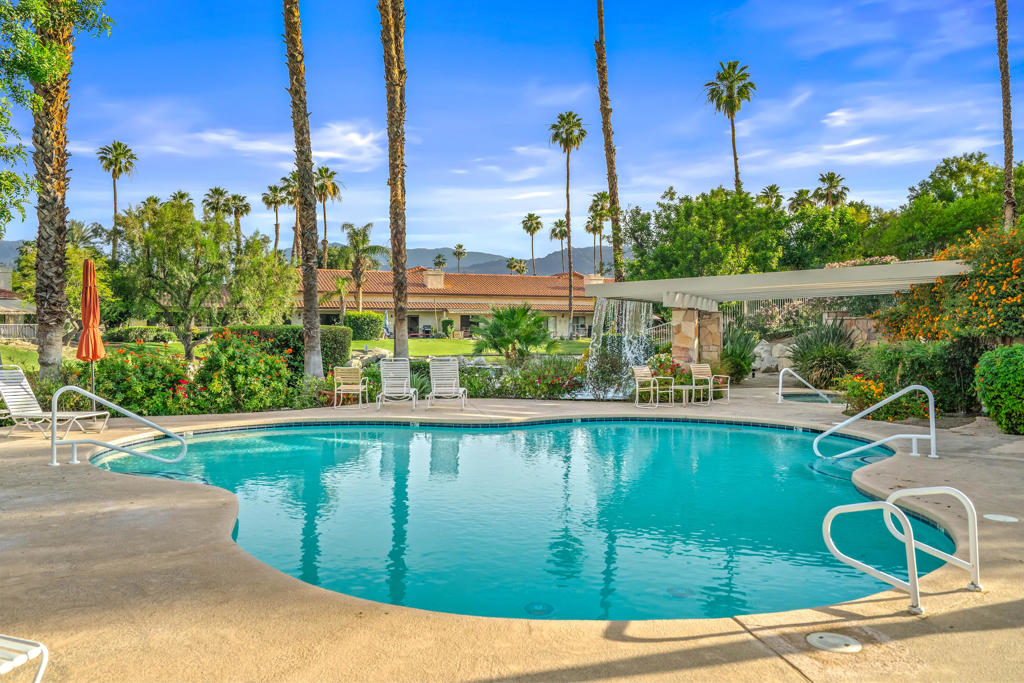 510 Flower Hill Lane