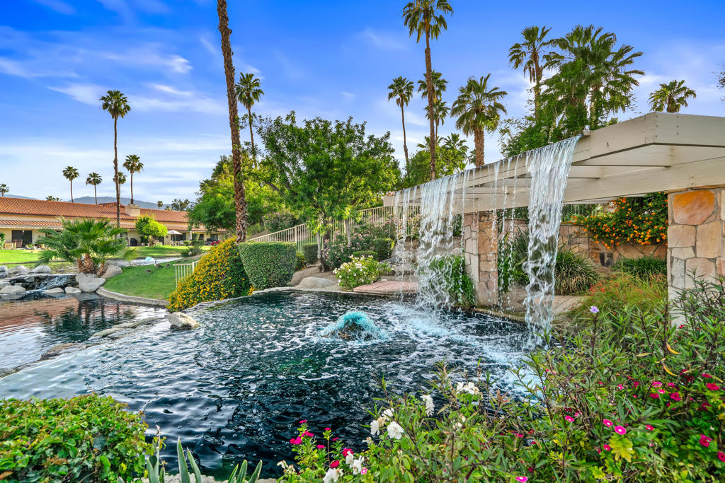 510 Flower Hill Lane