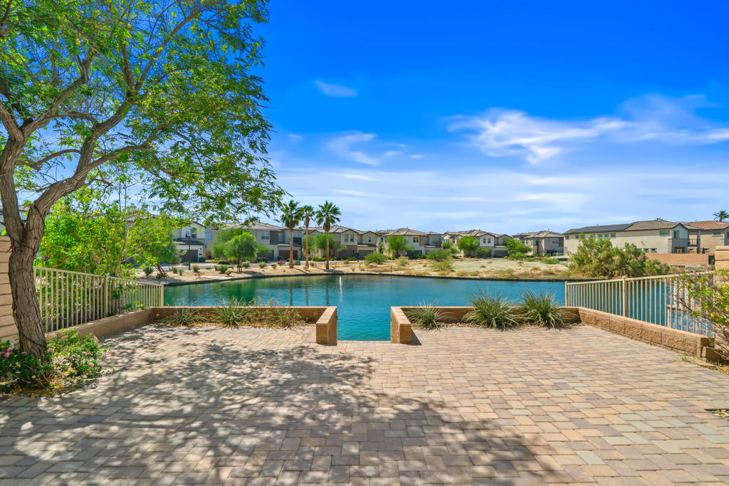 43245 Bacino Court