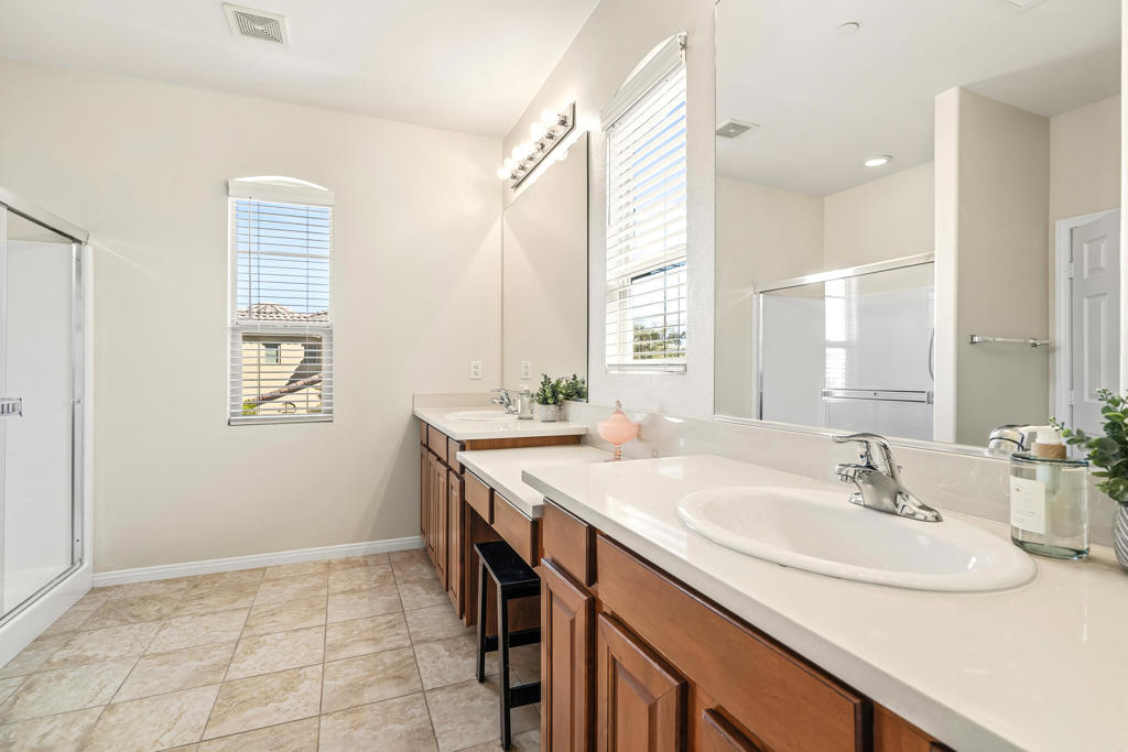 43245 Bacino Court