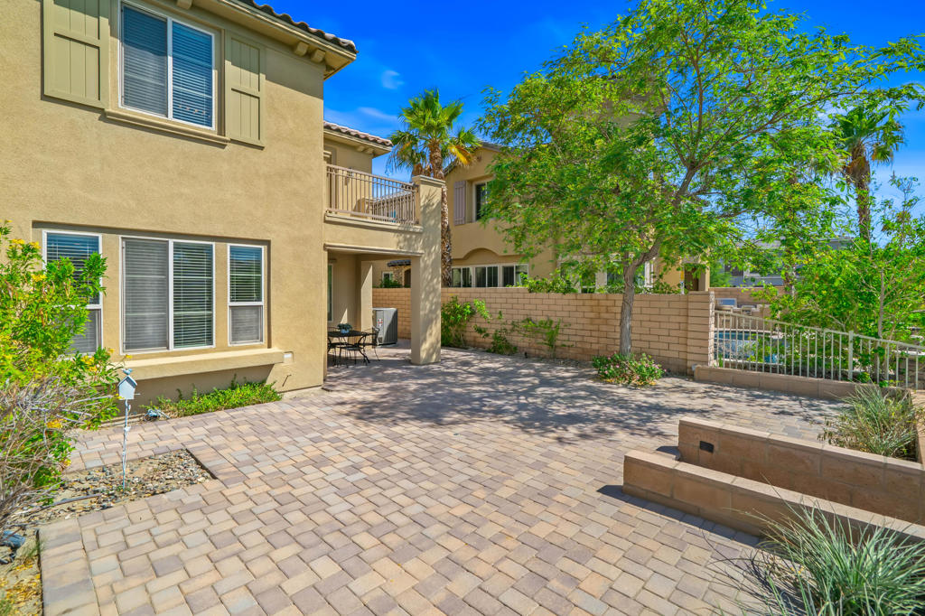43245 Bacino Court