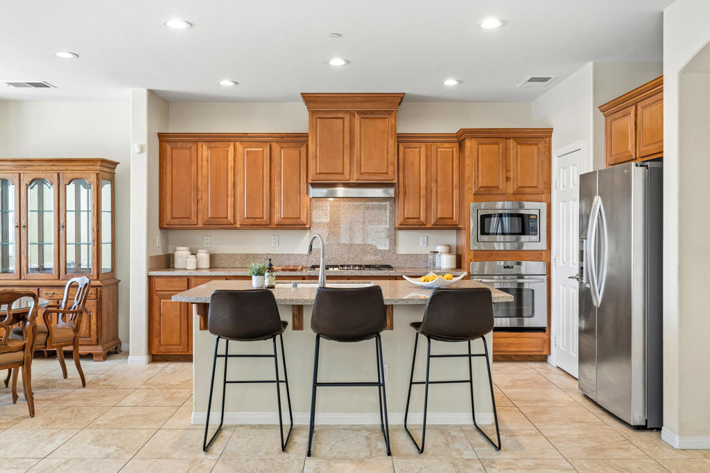 43245 Bacino Court