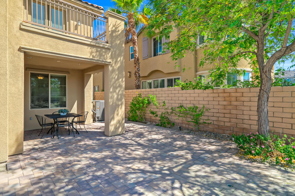 43245 Bacino Court