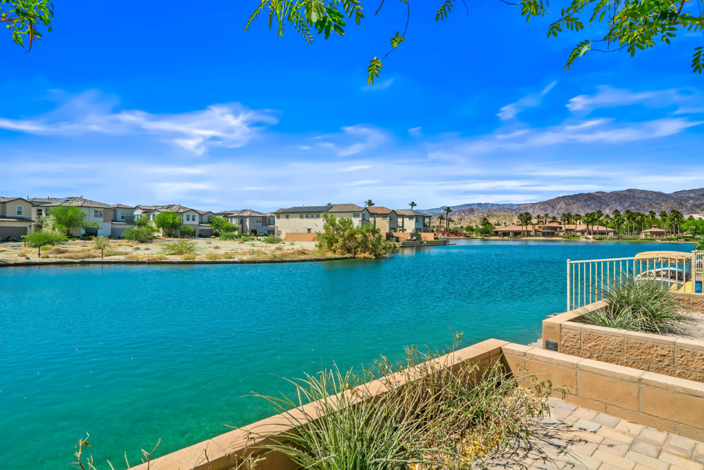 43245 Bacino Court