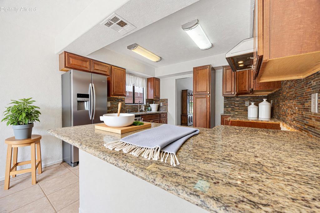 54805 Avenida Carranza