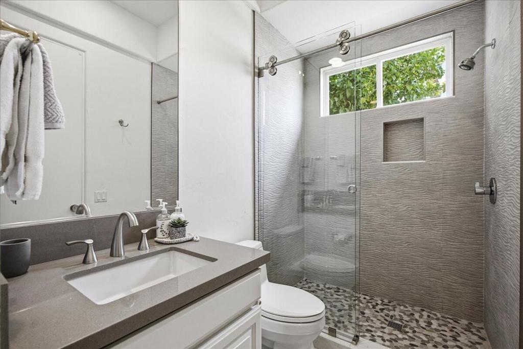 78905 Mission Drive W