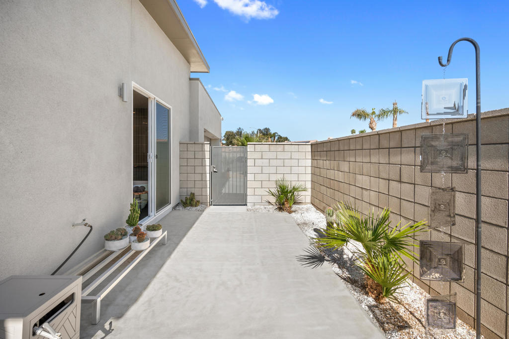 77431 Huntley Drive