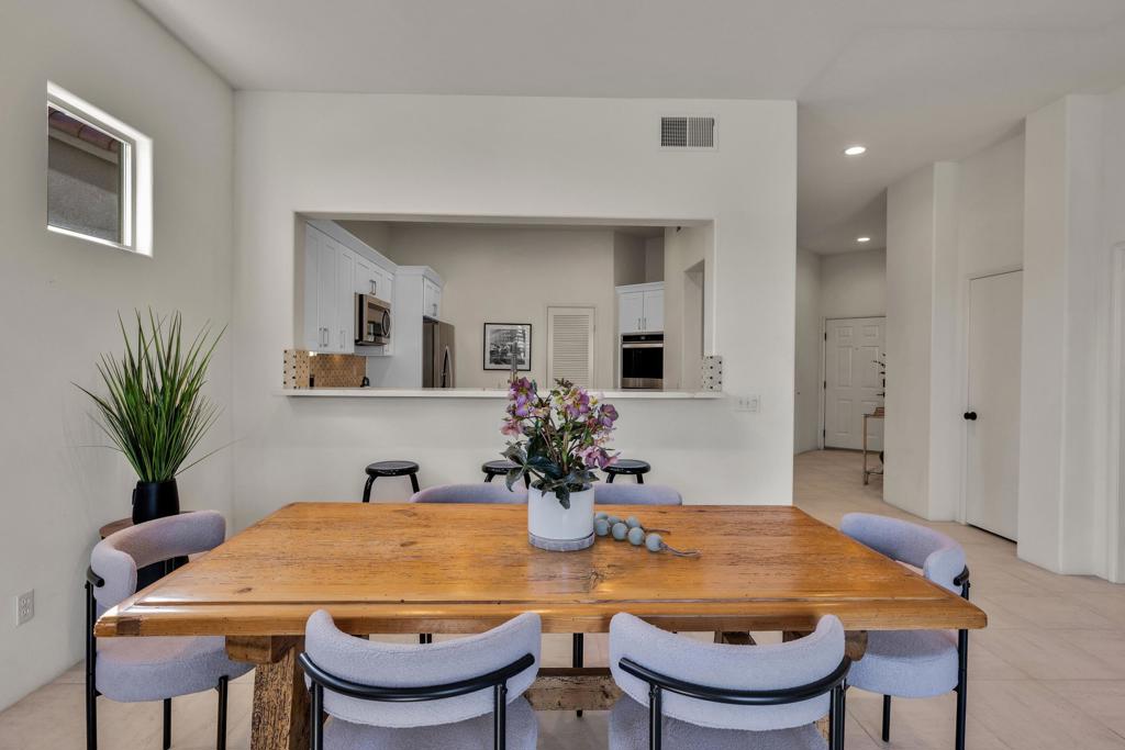 141 Kavenish Drive