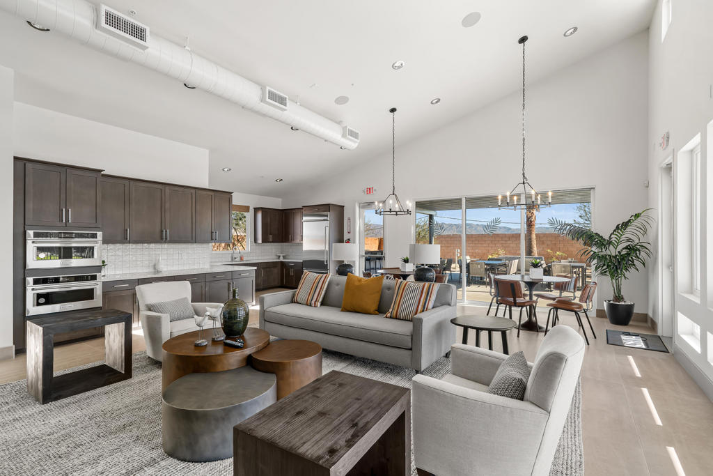 73354 Warhol Lane
