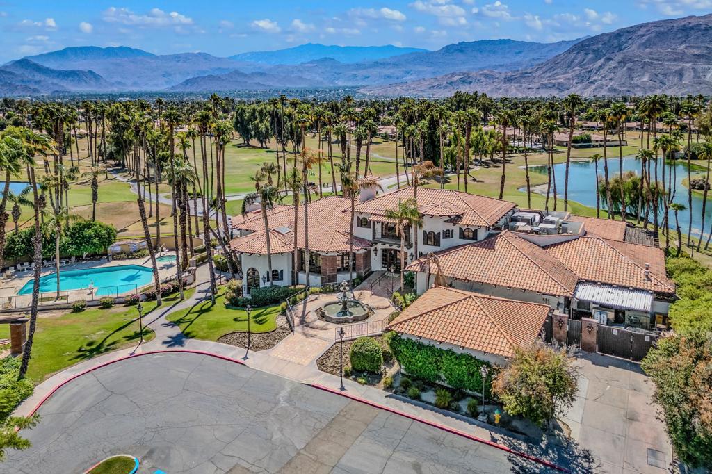 414 S Sierra Madre