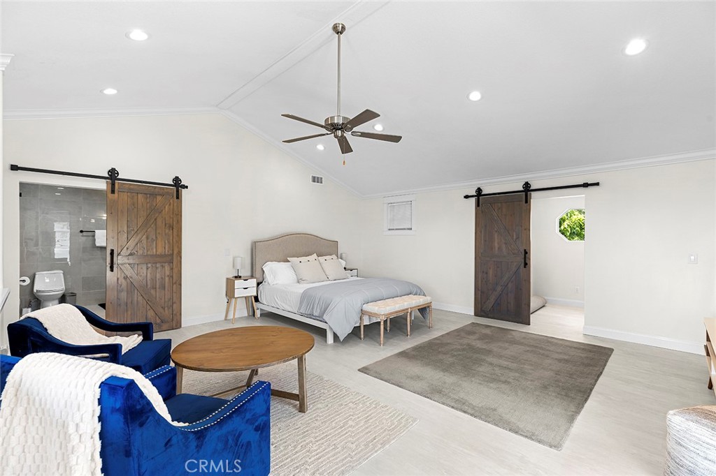 33872 Silver Lantern Street