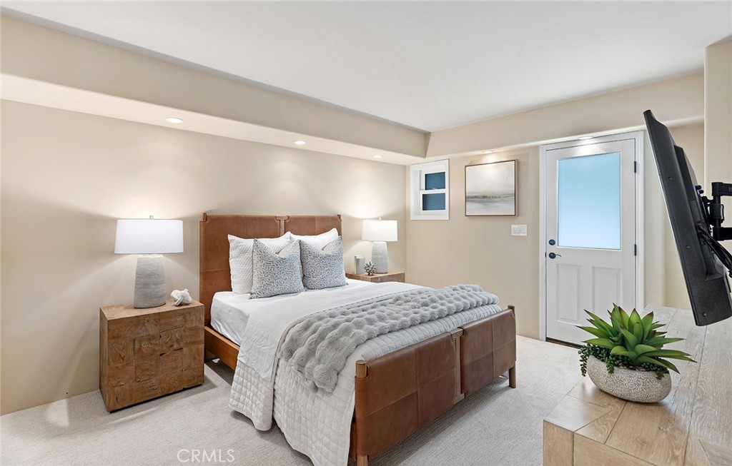 20 N Stonington Road