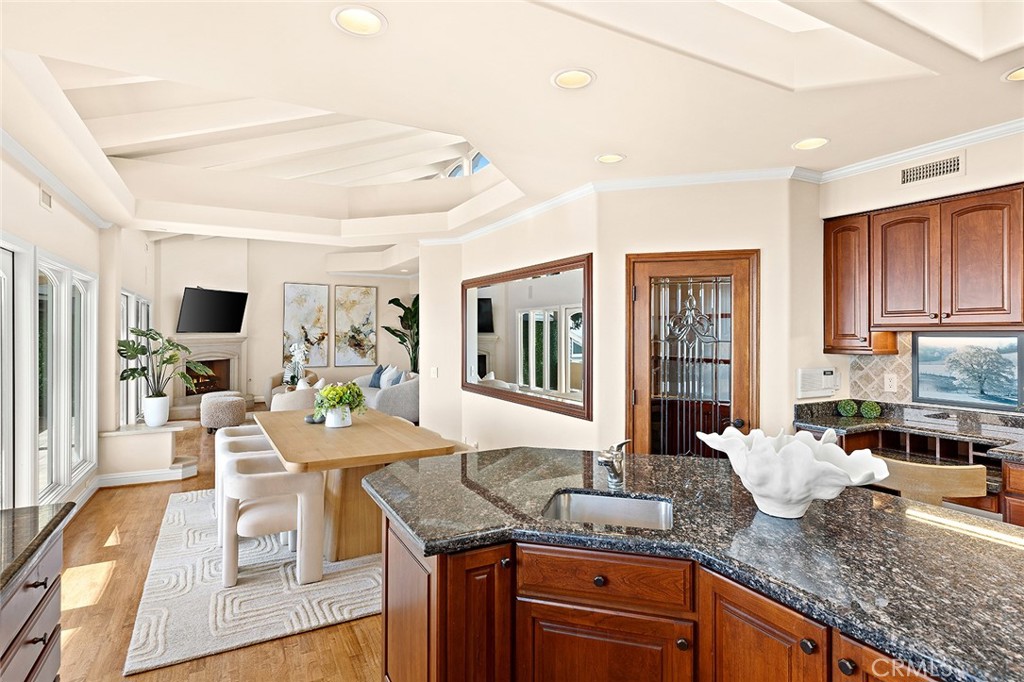 20 N Stonington Road