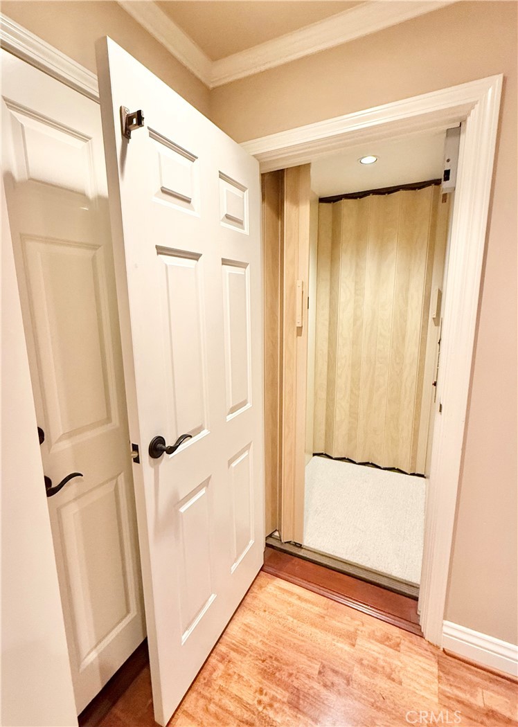 20 N Stonington Road