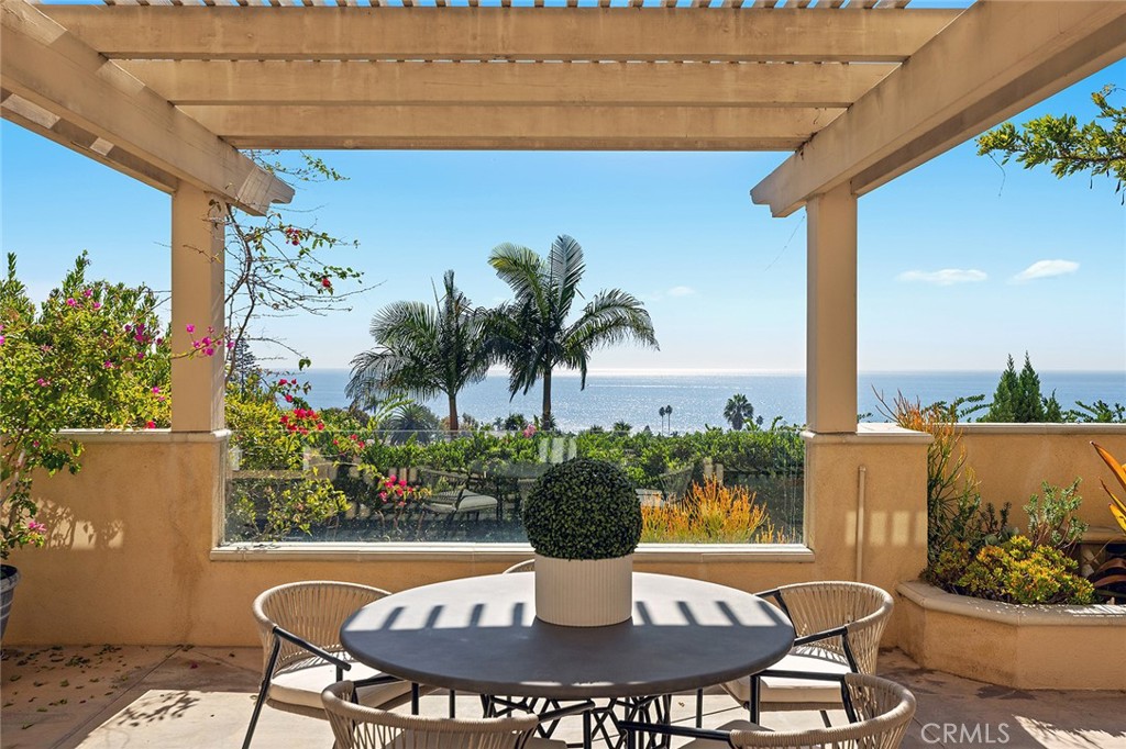 20 N Stonington Road