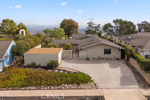 2930 Alta Laguna Boulevard