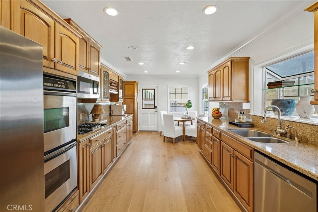 1202 N Avenida De La Estrella