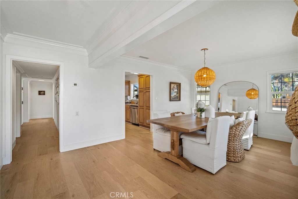 1202 N Avenida De La Estrella