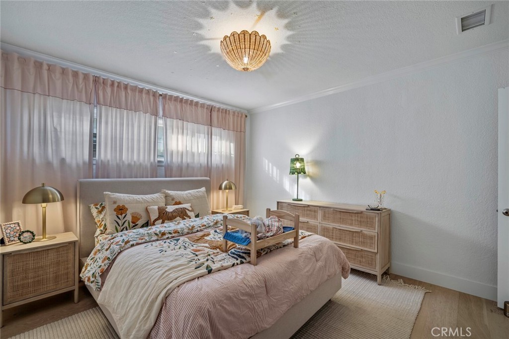 1202 N Avenida De La Estrella