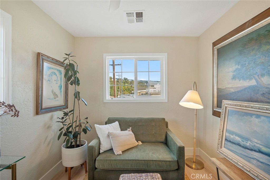 1202 N Avenida De La Estrella